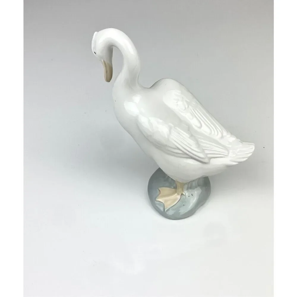 Vintage NAO Lladro Spain White Goose Duck Handmade Porcelain Figurine 1978 DT182 - Picture 2 of 6